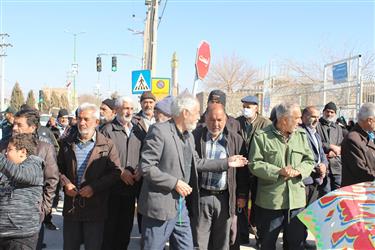 حضور پر شور مردم ولایتمدار شهر زازران  در راهپیمایی 22 بهمن